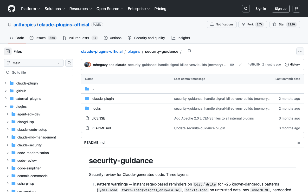 Plugin officiel Security Guidance dans le dépôt claude-plugins-official