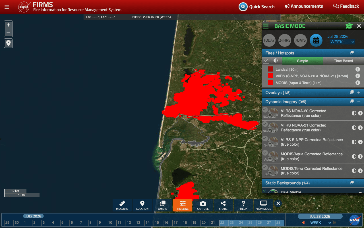 Carte NASA FIRMS montrant l'empreinte des détections de chaleur VIIRS et MODIS sur une semaine, au-dessus du bassin d'Arcachon et des Landes de Gascogne