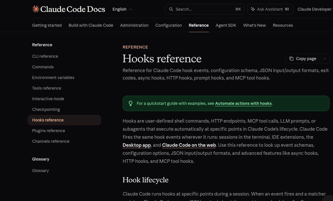 Documentation officielle Claude Code sur les hooks, section cycle de vie avec les cadences par session et par tour