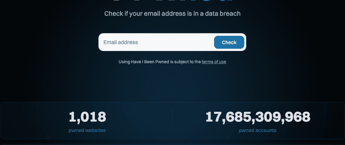 Page de recherche Have I Been Pwned, avec le nombre de sites et de comptes compromis référencés